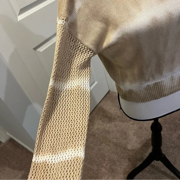 super down
tallie hooded sweater
NWT beige and white size xs - Picture 9 of 14